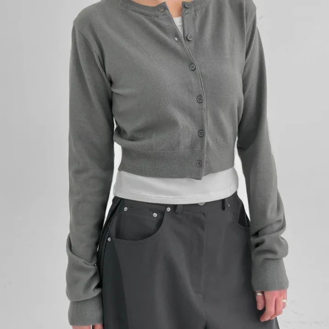 블랙업 보델리 크롭 니트 가디건 상품이미지2