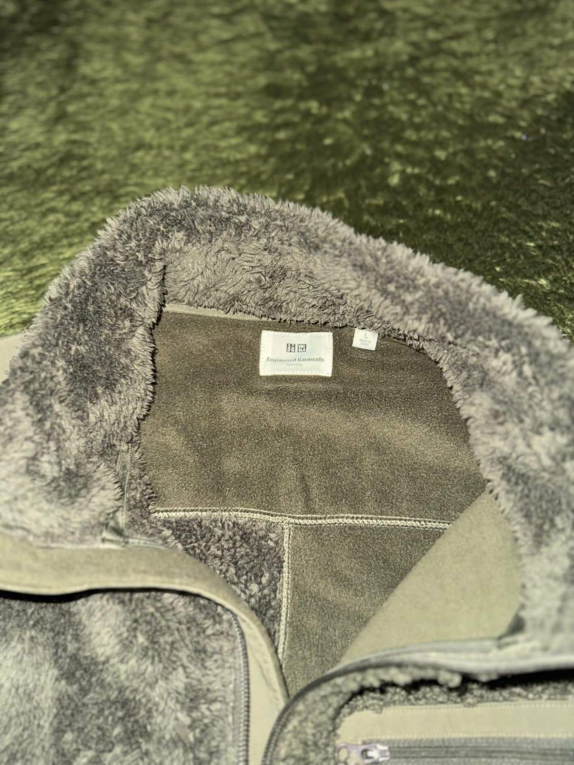 [L] 엔지니어드 가먼츠 X 유니클로 콜라보 플리스 자켓 올리브 상품이미지5