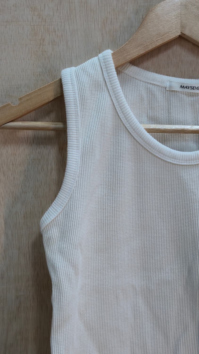 아이보리 와플 니트 슬리브리스 상품이미지3