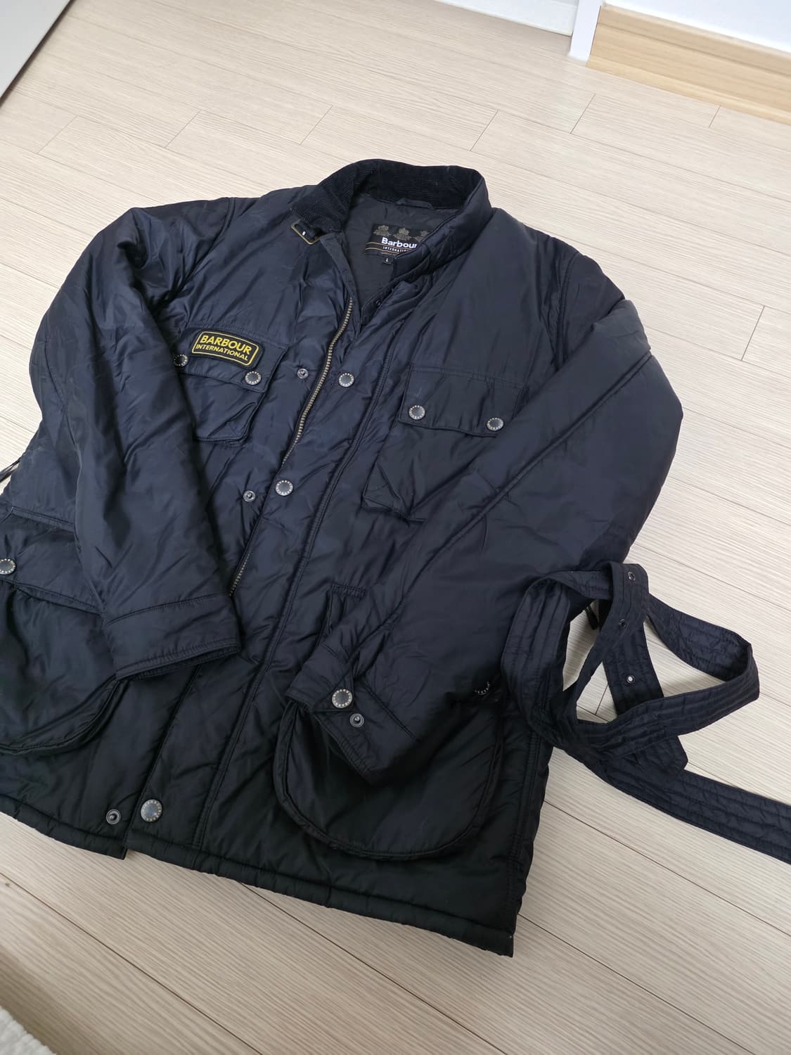 바버 인터내셔널 패디드 블랙 L 사이즈 상품이미지2