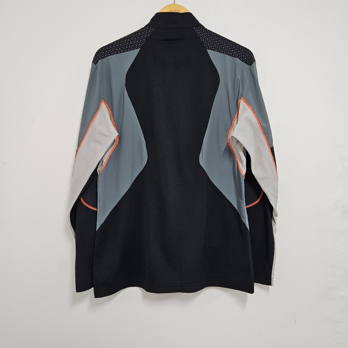 105 코오롱스포츠 반집업 기능성 긴팔티셔츠 상품이미지2