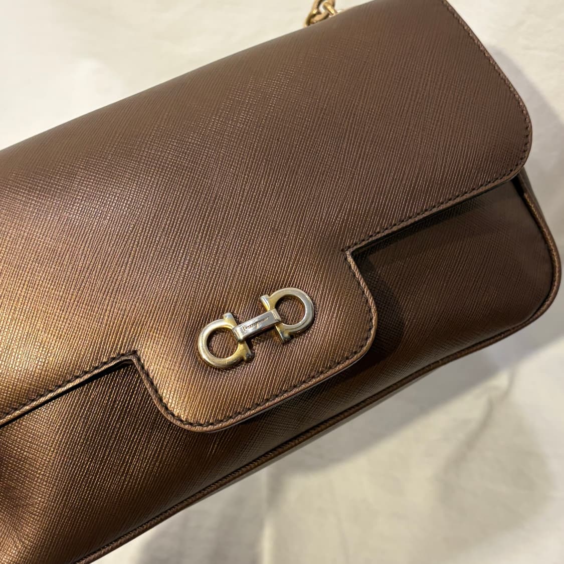 페라가모 간치니 체인 숄더백 가방 상품이미지3