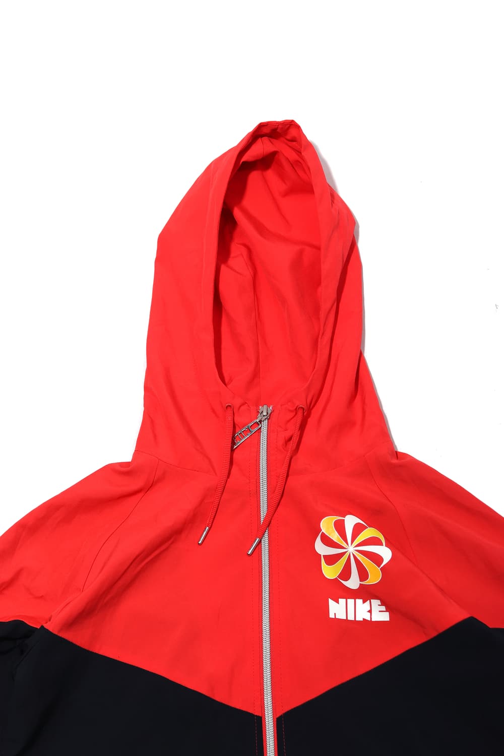 NIKE 스피릿 휠 윈드 브레이커 women S 상품이미지3