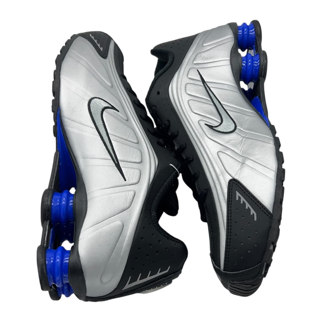 290 W 나이키 샥스 R4 메탈릭 실버 앤 블랙 상품이미지2