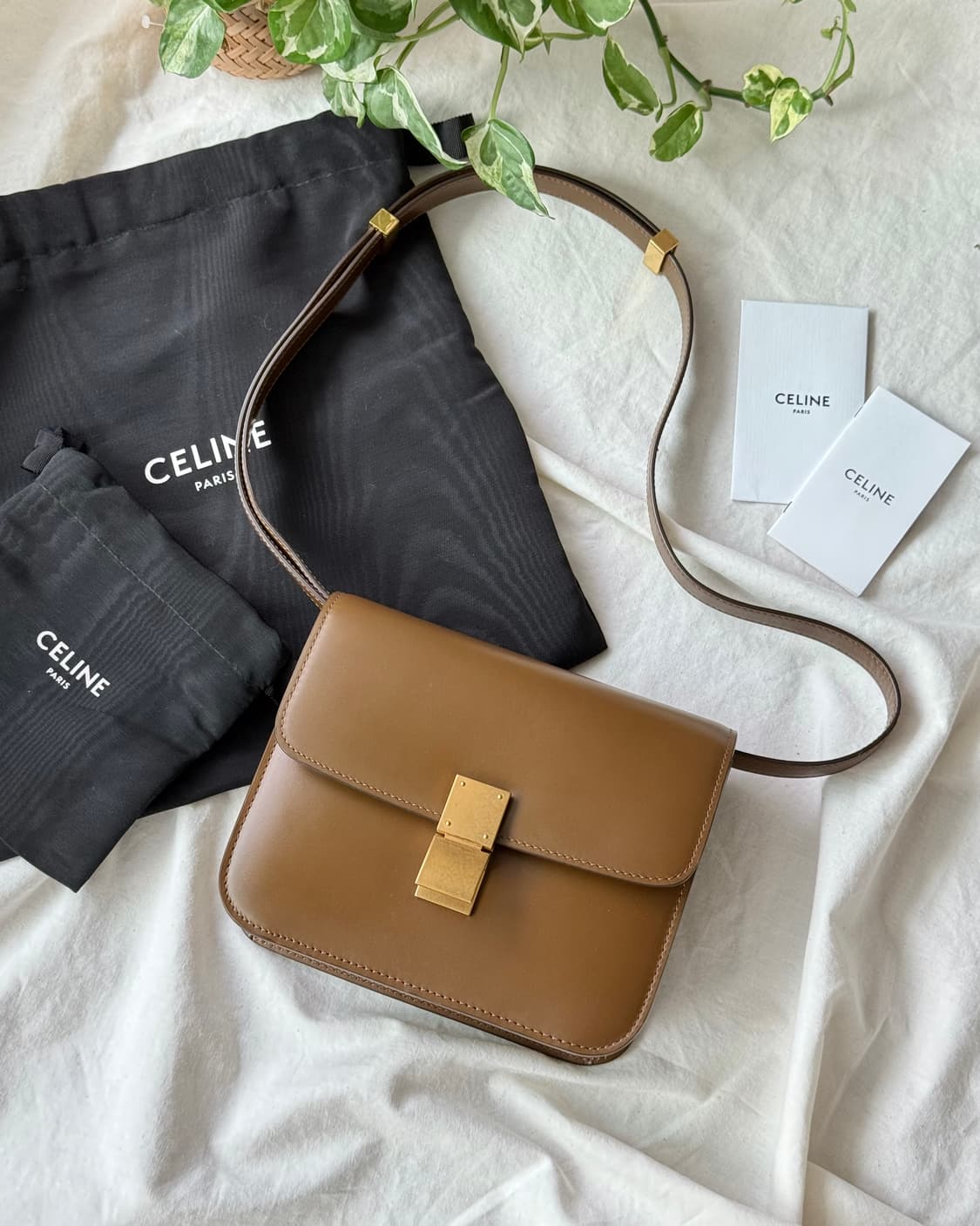 셀린느 틴 클래식 백스백 상품이미지1