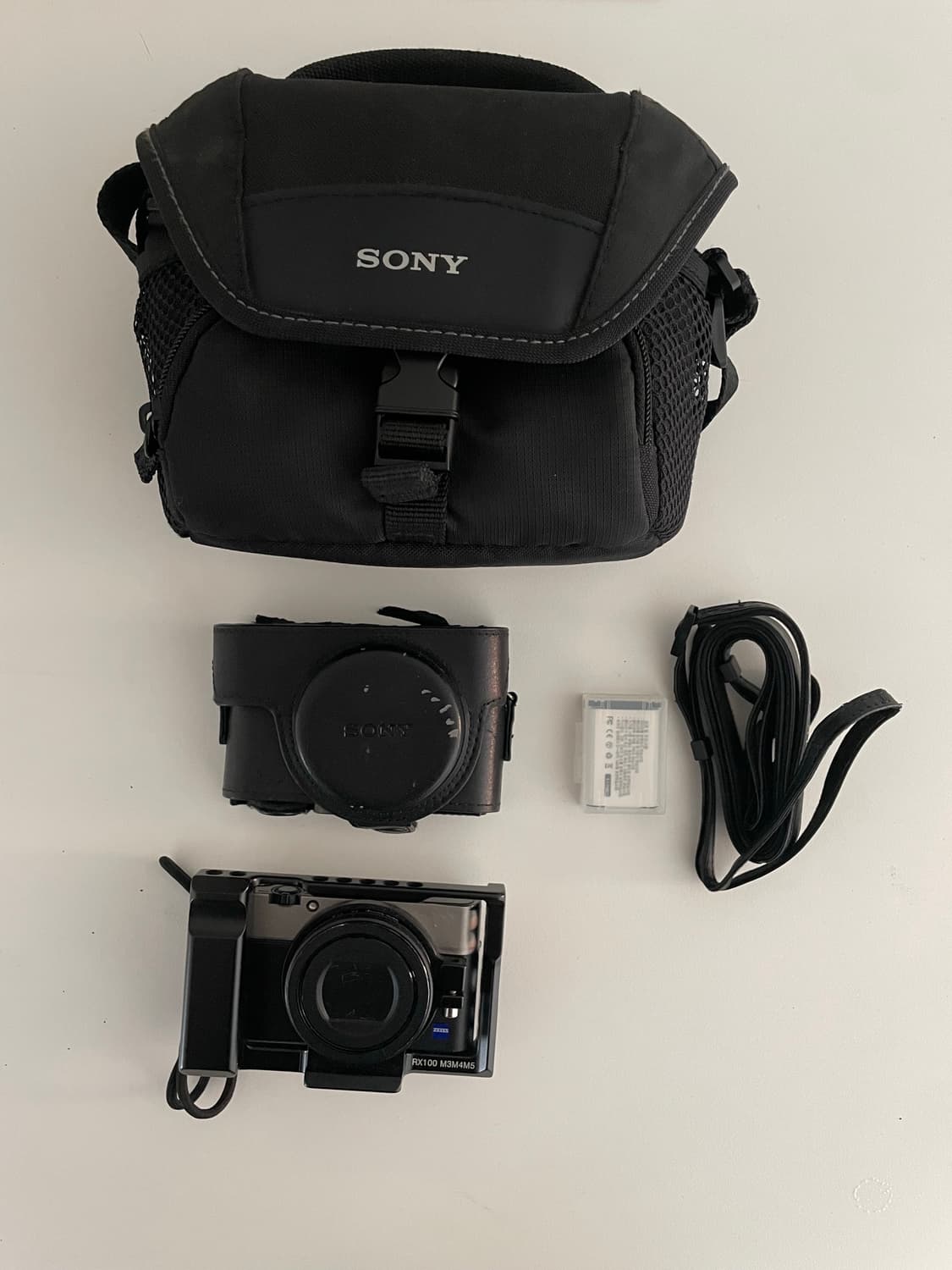 [작례o] 소니 rx100 m3 하이엔드 디카 풀셋 상품이미지1