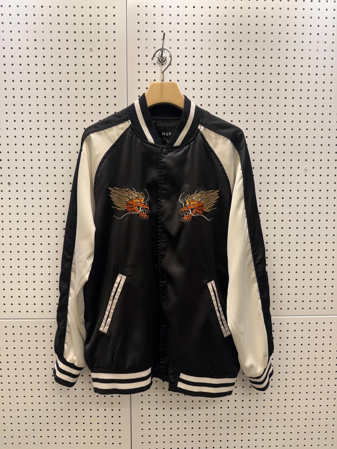 허프 빅로고 스카쟌 U251 상품이미지2