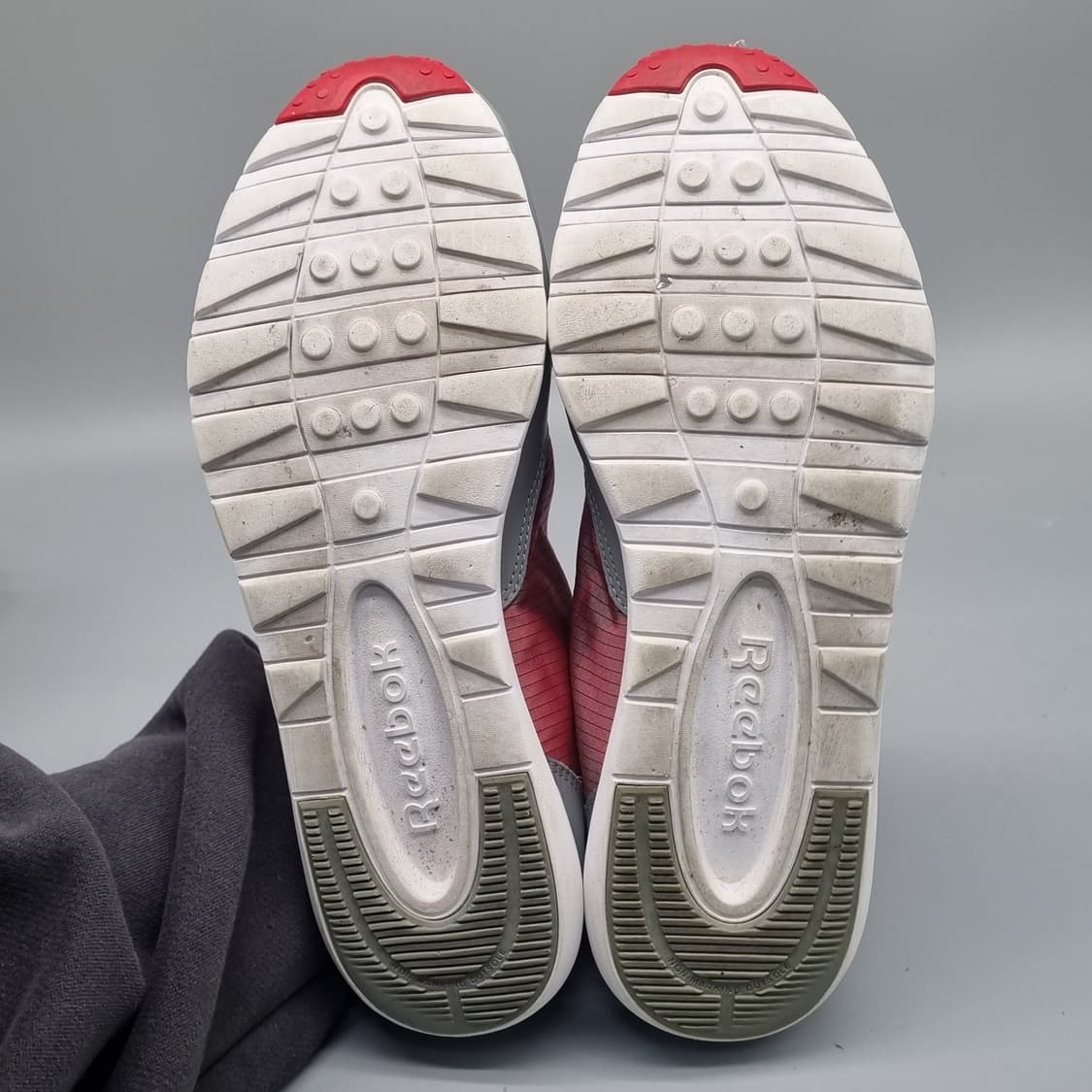 리복 울트라 라이트 남성경량운동화270 상품이미지3