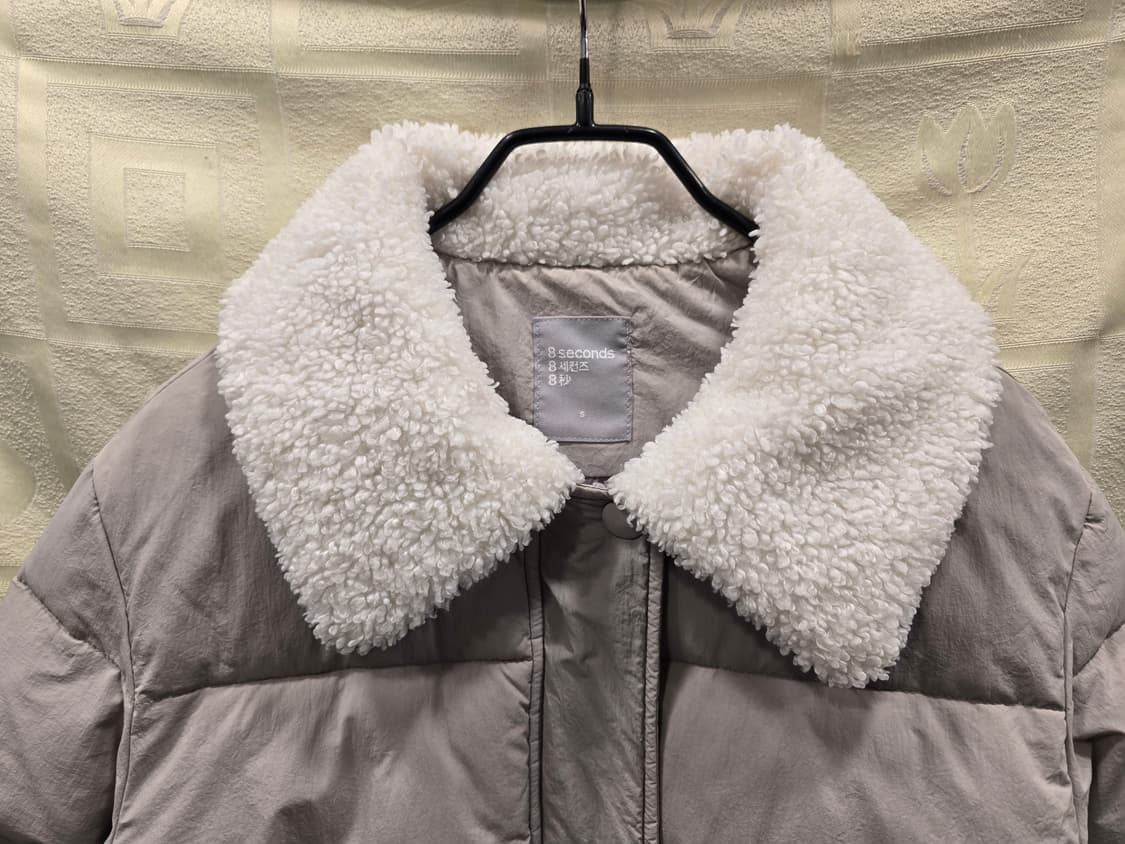 에잇세컨즈 양털 카라 숏패딩 S 상품이미지2