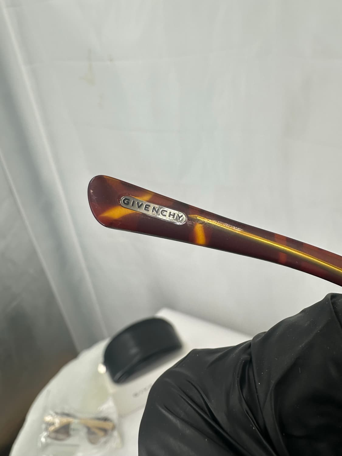 [새상품 무료배송] 정품 지방시 Made in Italy 선글라스 상품이미지7