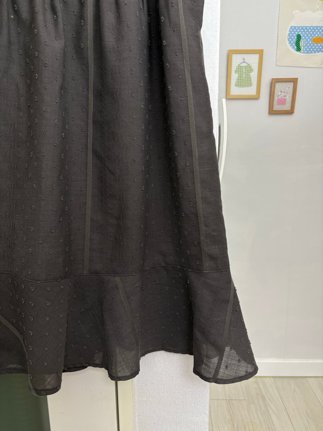 브라운 도트 미디 스커트 상품이미지3