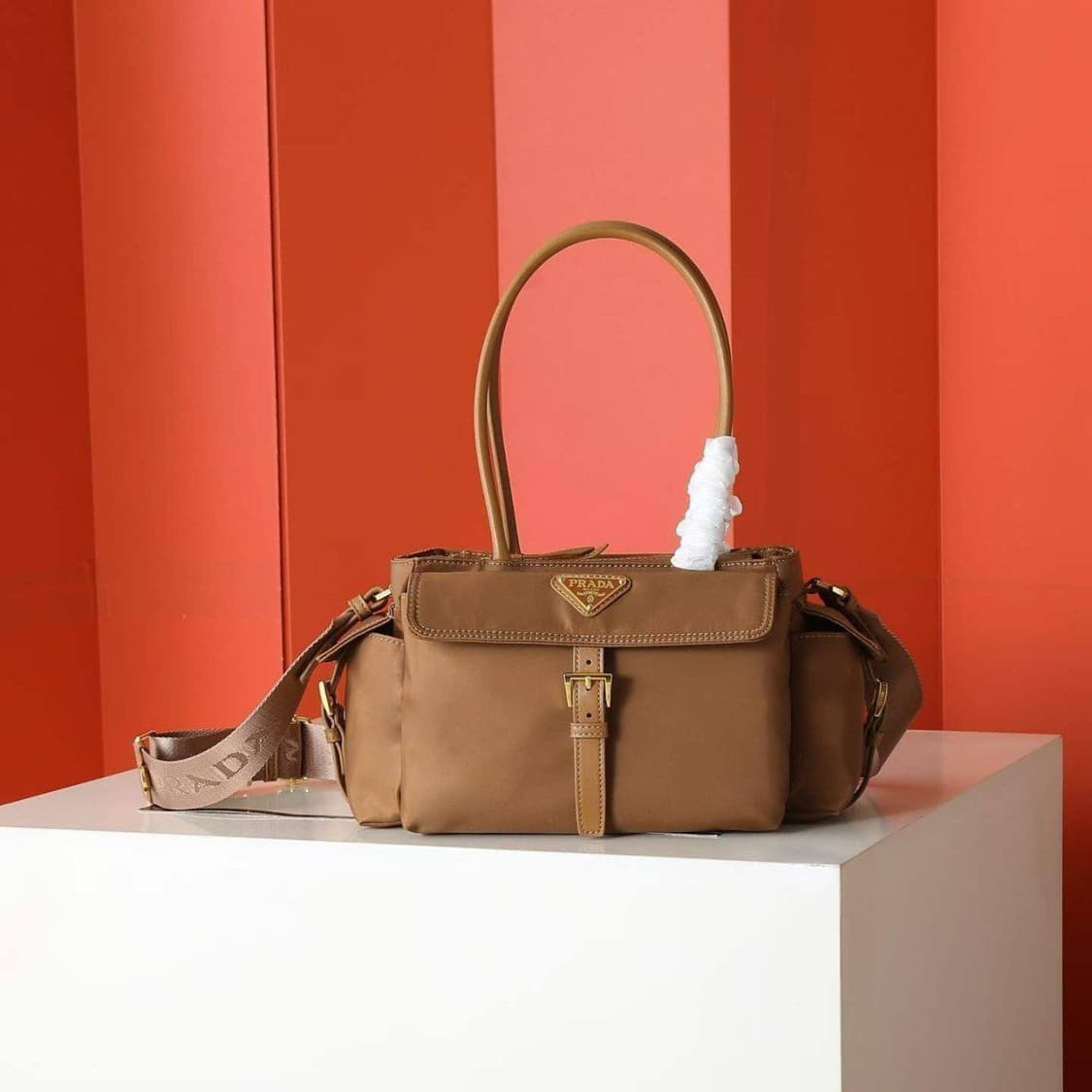 프라다 익스플로어(Prada Explore) 숄더백
 상품이미지5