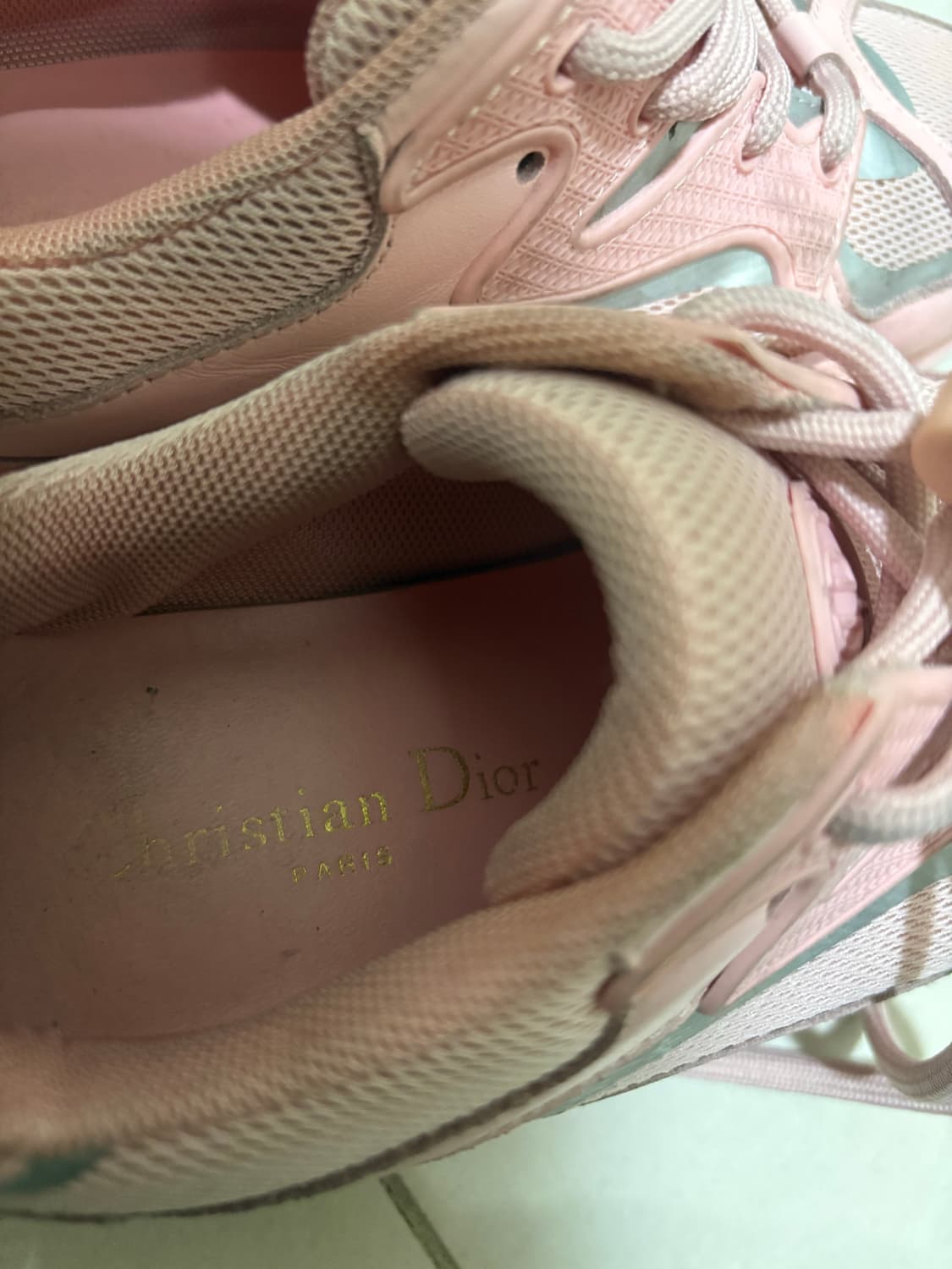 디올 핑크 스니커즈 빈티지 상품이미지3
