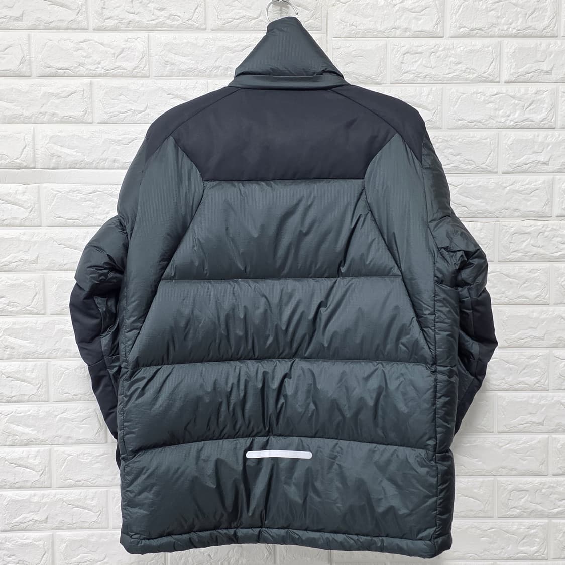 택포// 아디다스 DD80 다운 대장 패딩 100 상품이미지4