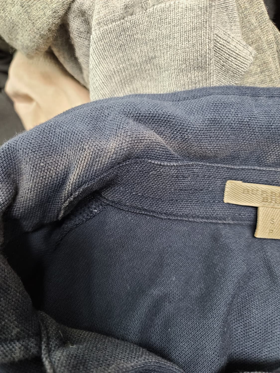 버버리 브릿 네이비 남성 폴로셔츠 S  90적당 상품이미지3