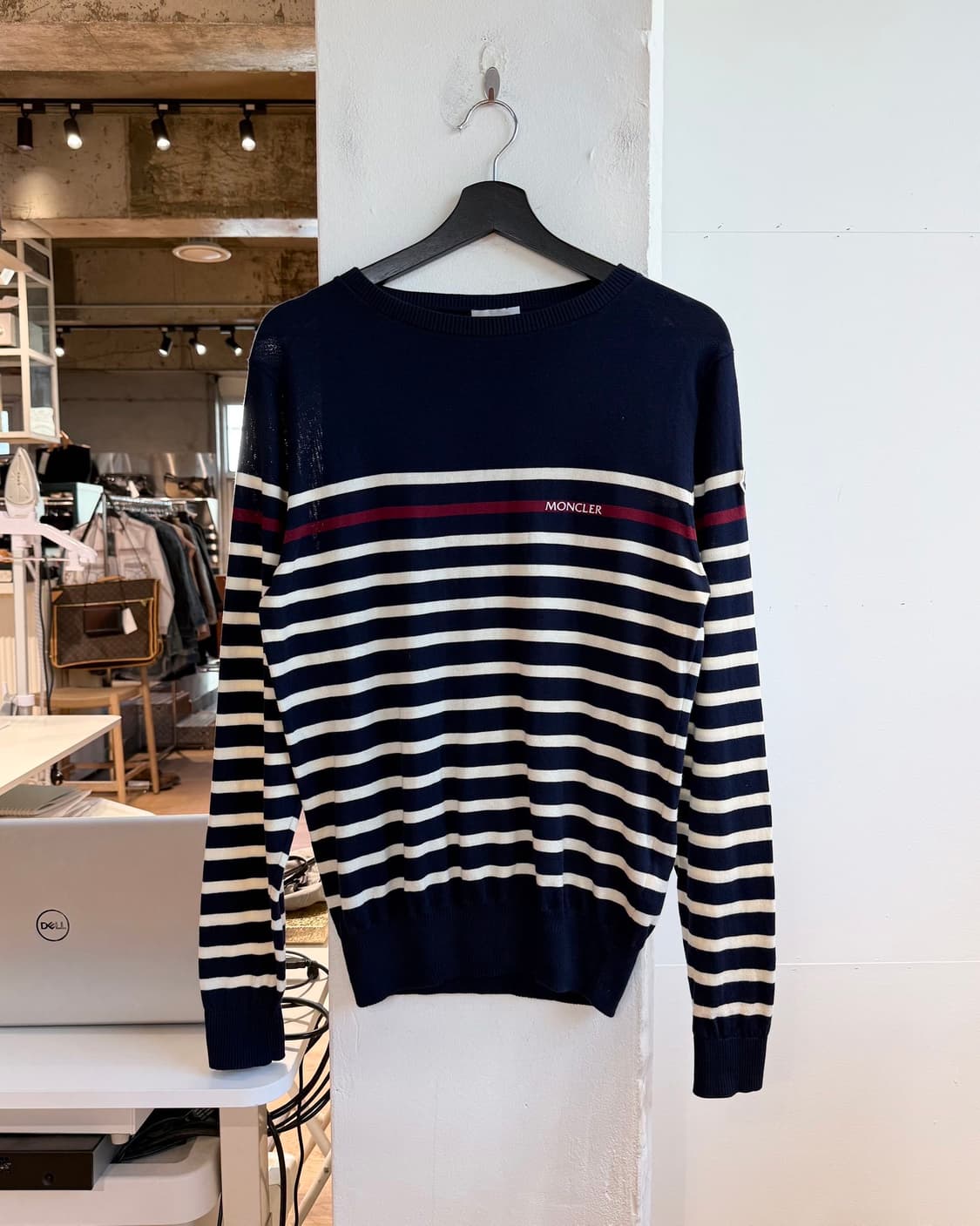 몽클레르 네이비 스트라이프 크루넥 니트  상품이미지2
