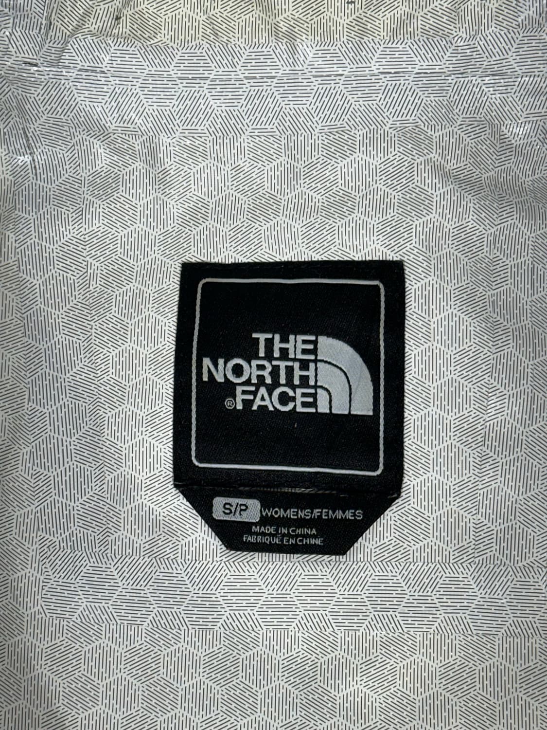 노스페이스 그레이 여성용 하이벤트 후드 바람막이 등산 자켓  상품이미지7