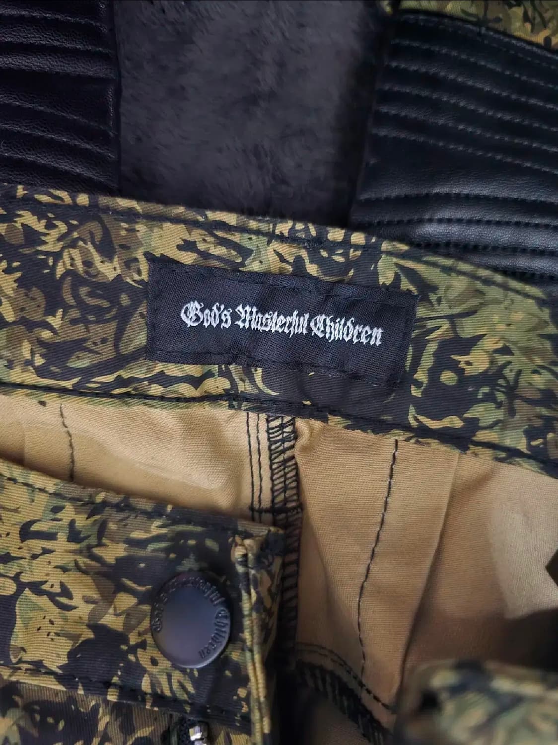 [God's Masterful Children] 레더 바이커 팬츠 상품이미지5