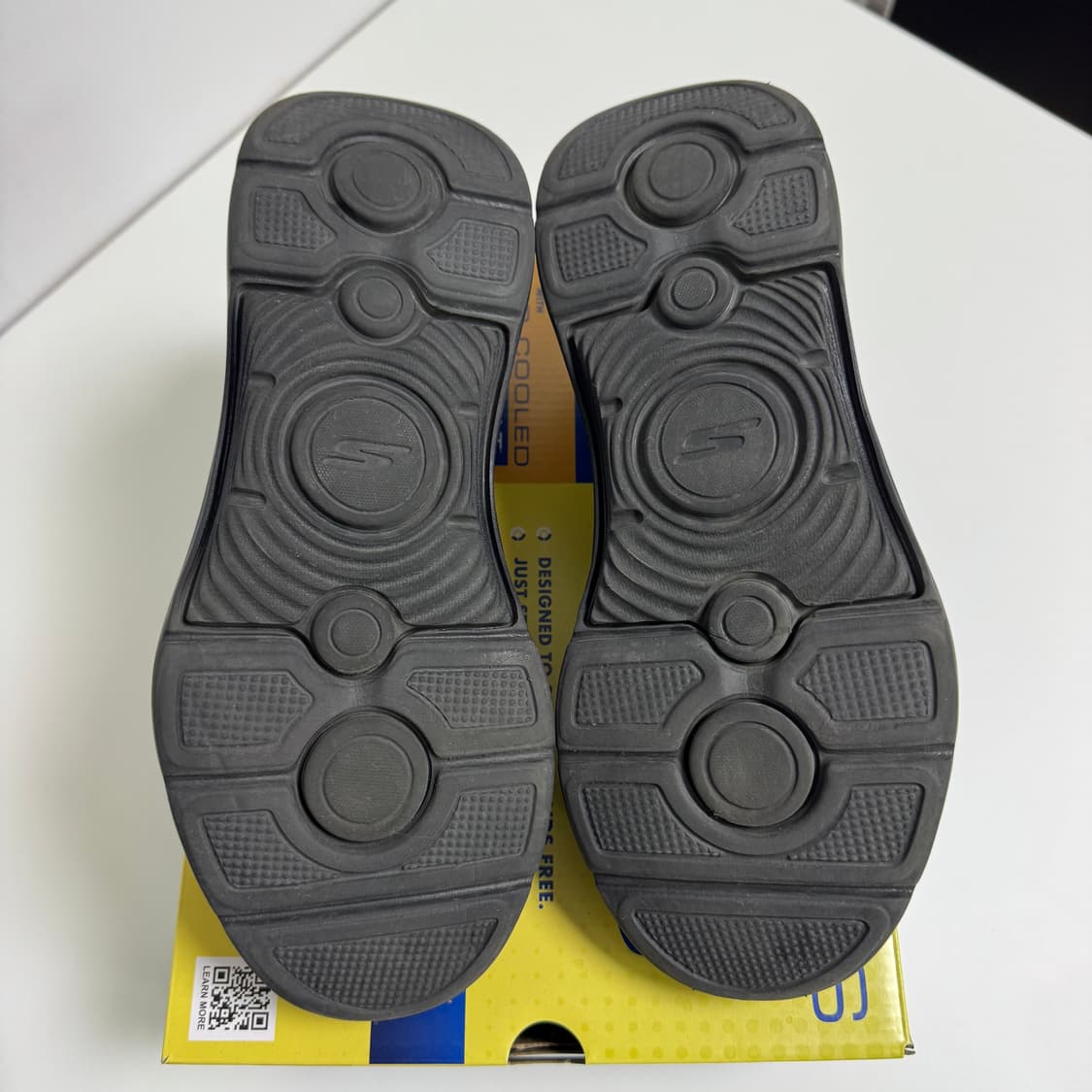 스케쳐스 고워크 아치핏 2.0 (슬립인스) 상품이미지4