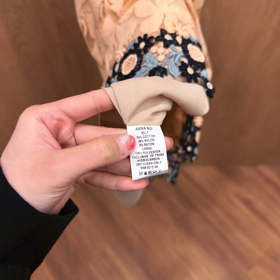 안나수이 슬리브리스 미니 원피스 플라워 레이스 디테일 베이지 핑크 상품이미지8