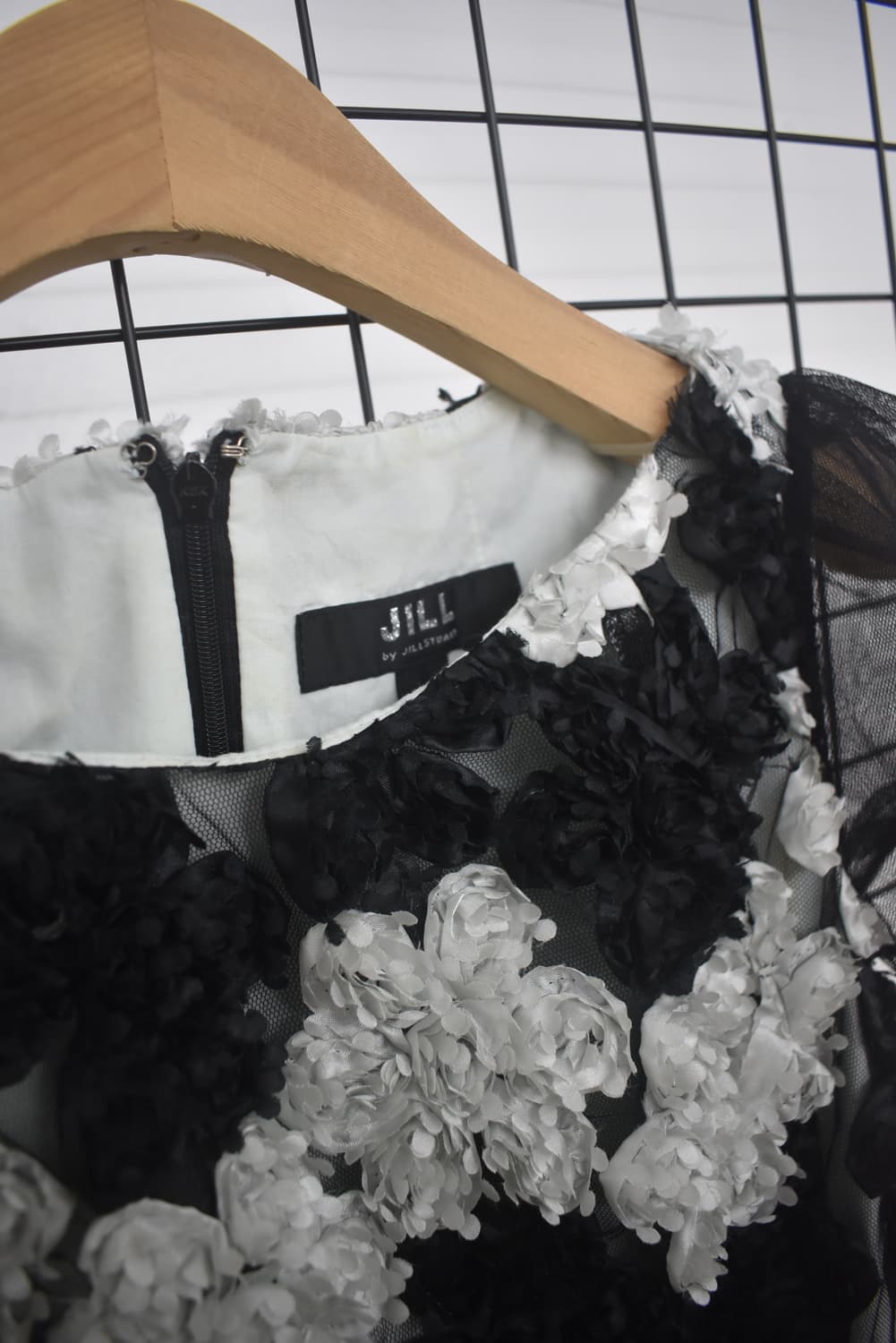 JILLSTUART Black & White Floral Dress 상품이미지4