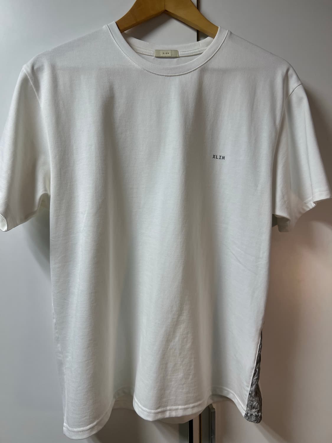 xlim ep7 01 반팔 티셔츠 상품이미지2