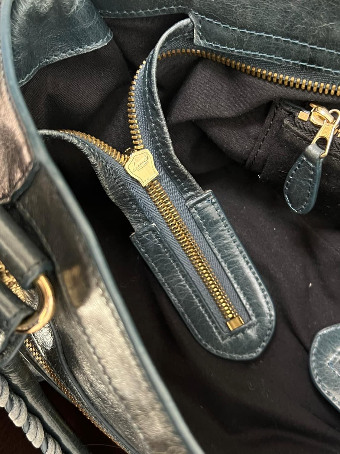 발렌시아가 모터백 시티백 상품이미지5