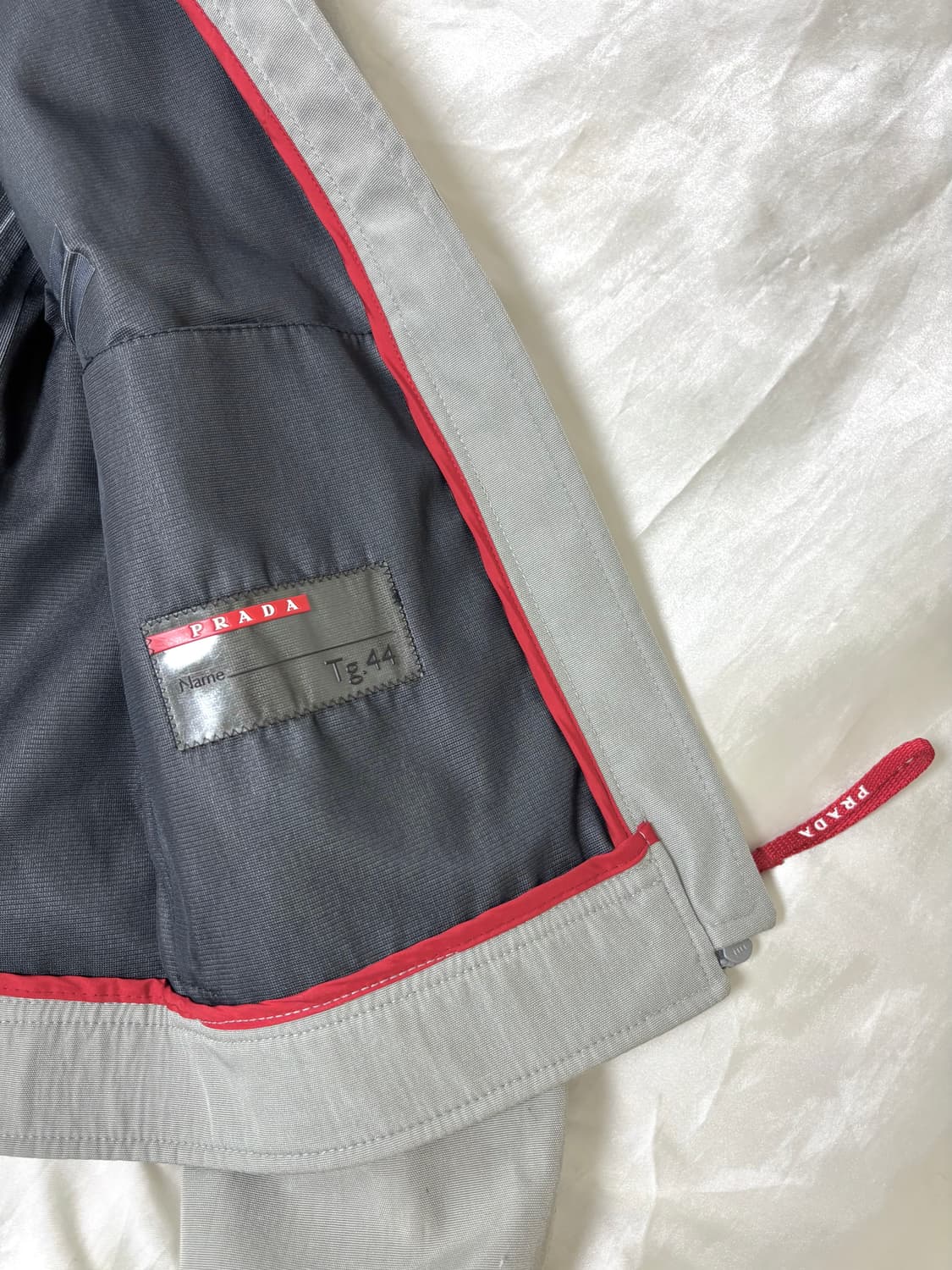프라다 00s 봄버 자켓 상품이미지5