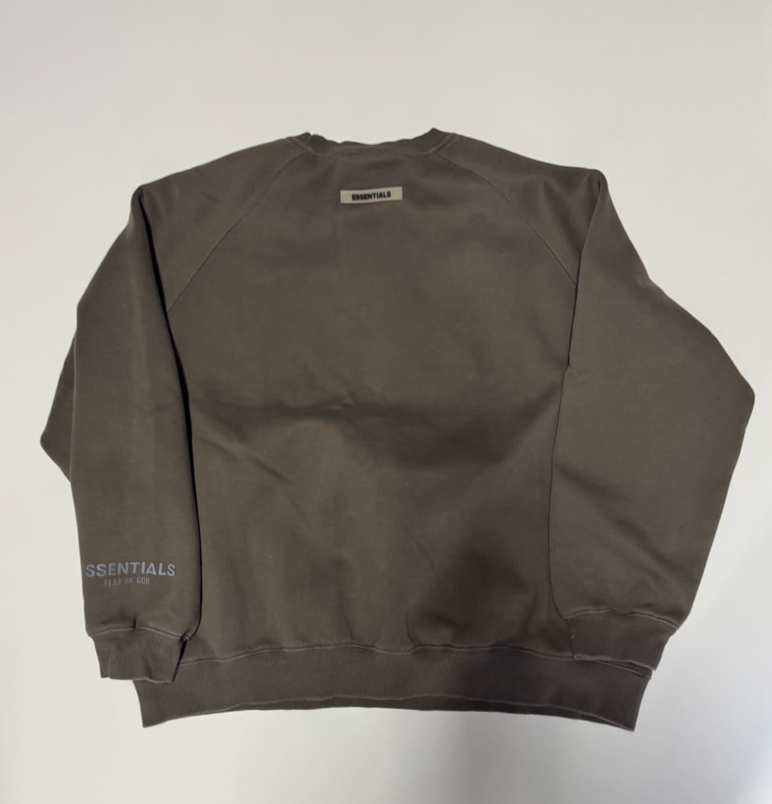 정품!! 피어오브갓 에센셜 기모 오버핏 맨투맨 M 카키 상품이미지2