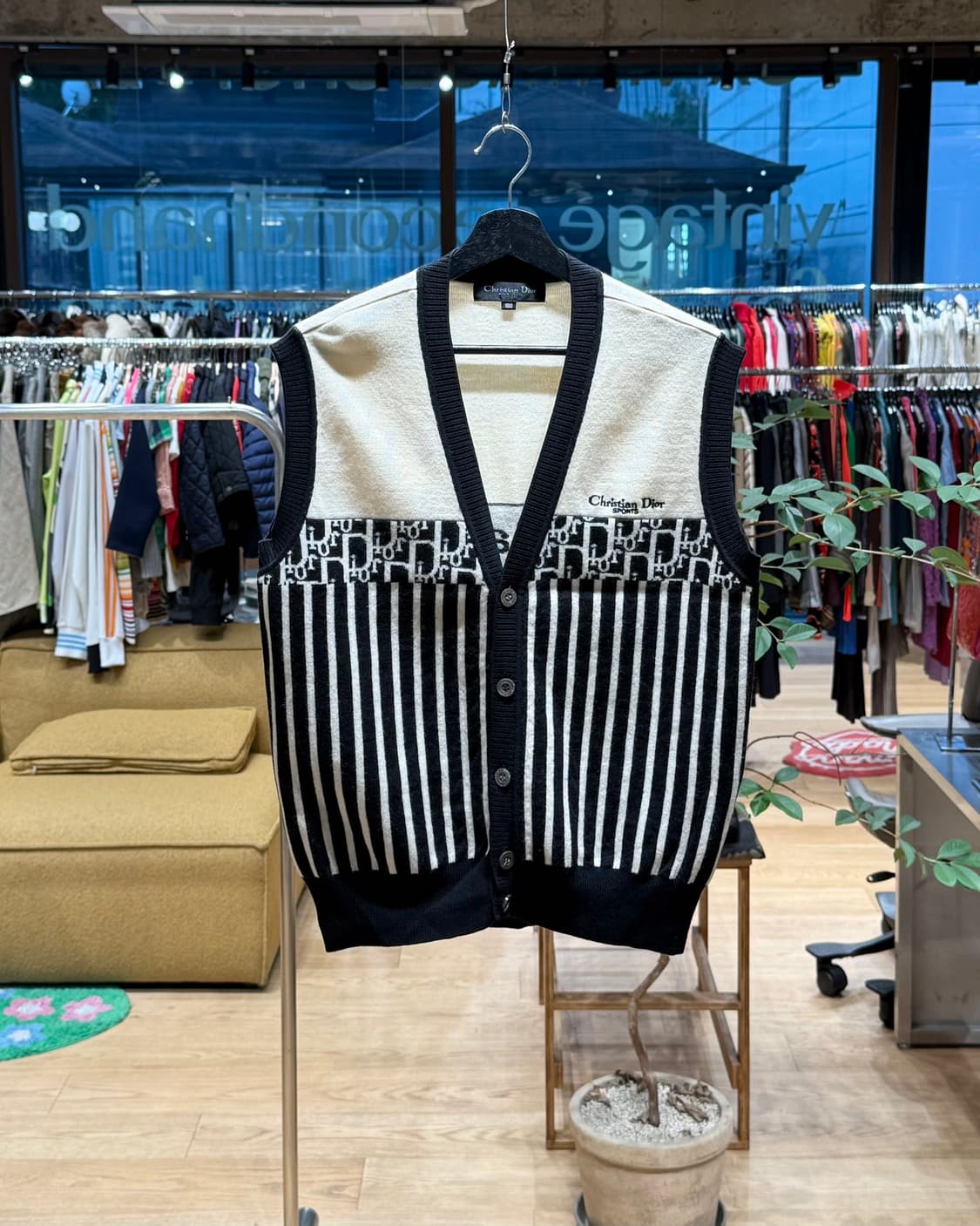 크리스찬 디올 몬슈어 스포츠 베이지 오블리크 니트 베스트  상품이미지1