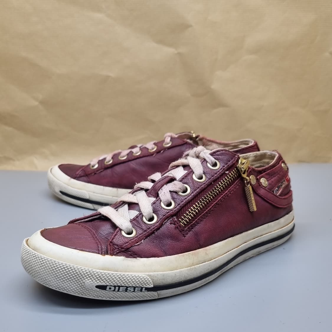 디젤 여성가죽스니커즈230 상품이미지1