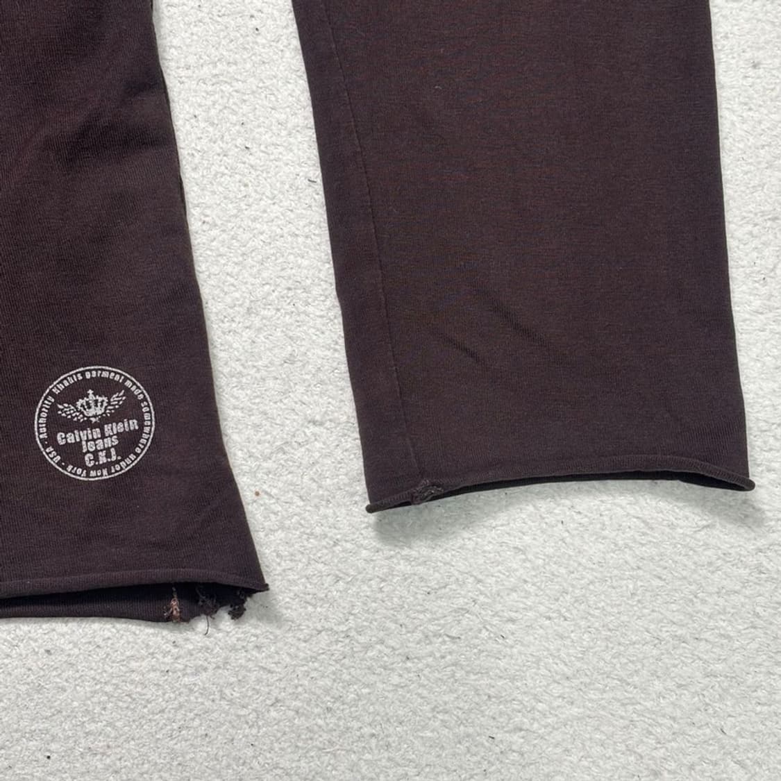 CALVIN KLEIN 헨리넥 그런지 롱슬리브 브라운 XL 상품이미지3