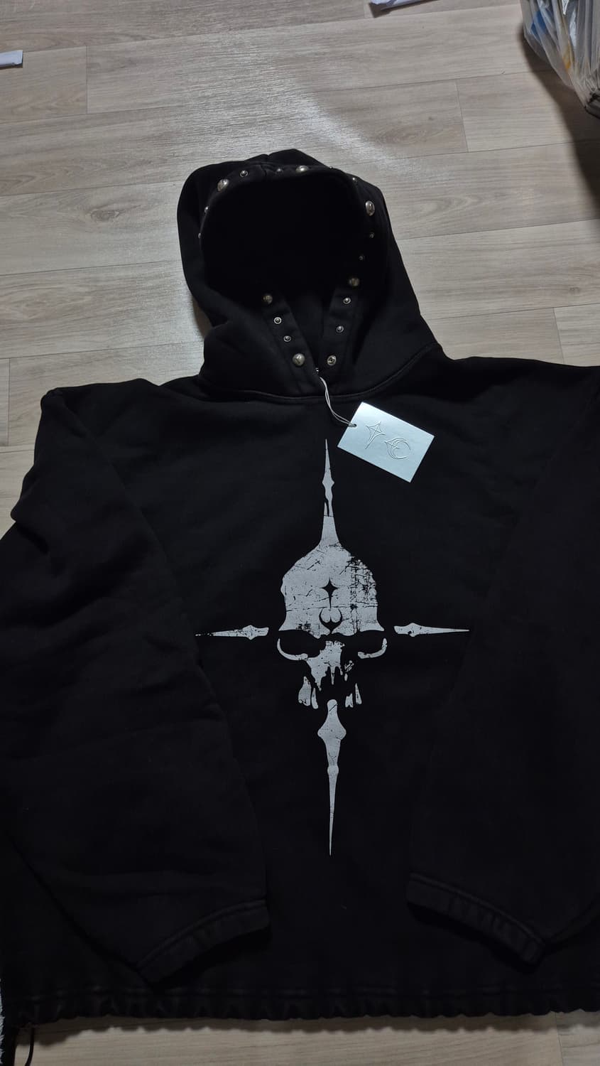 떠그클럽 피스 스터드 후드티 2사이즈 상품이미지1