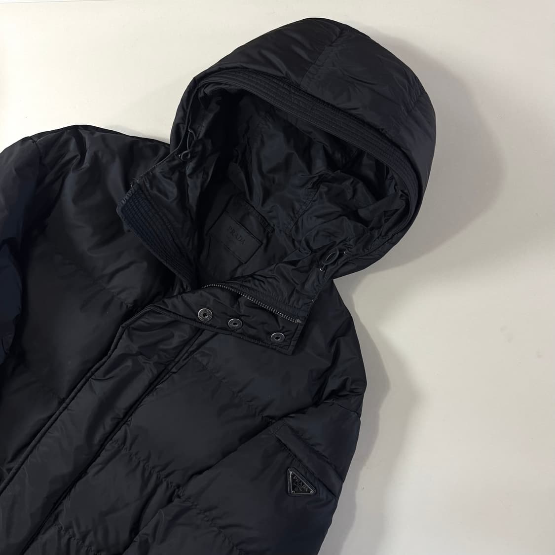 [S/당일출고]프라다 삼각로고 롱패딩 상품이미지1