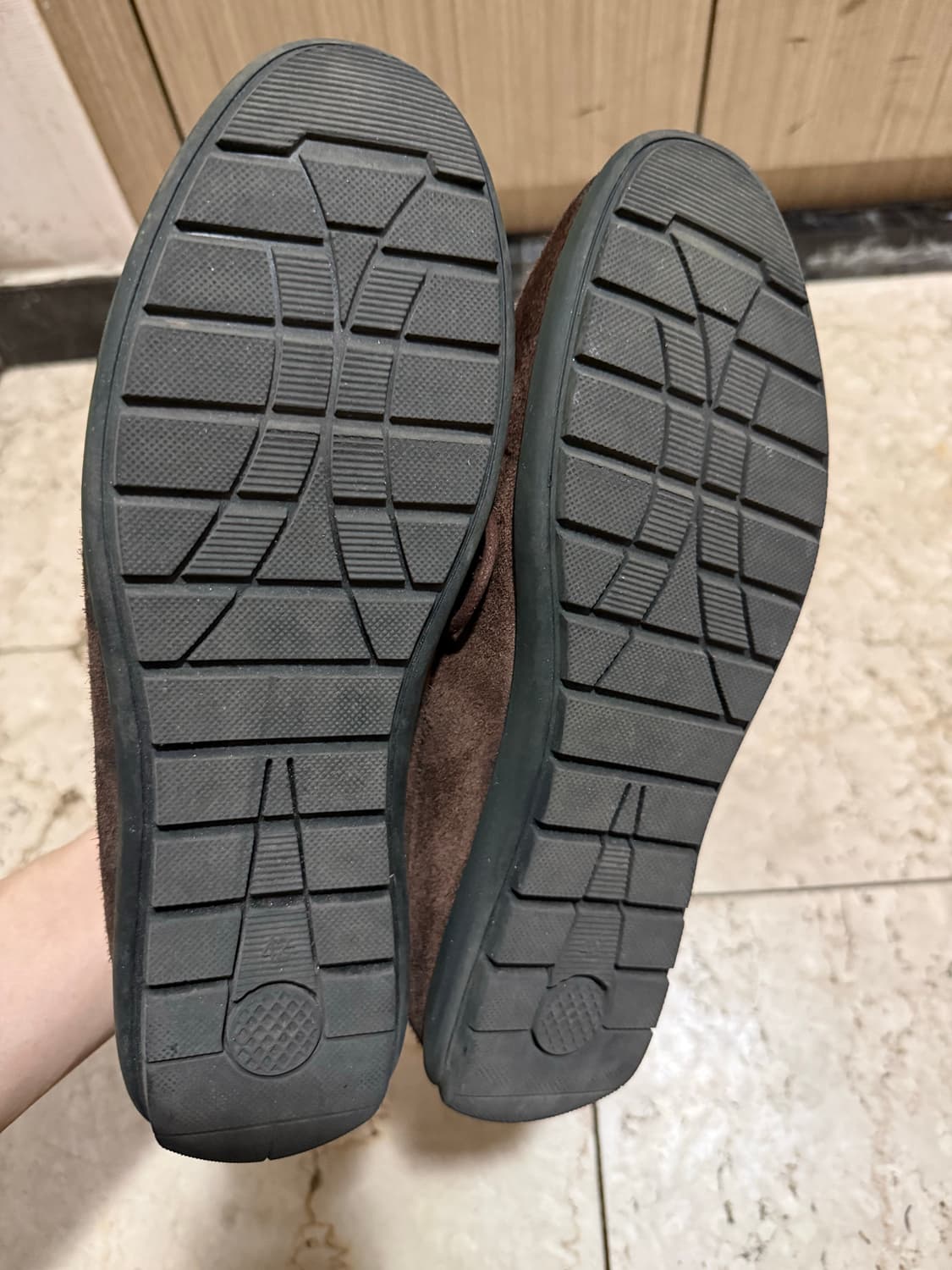 위더로드 레이지 스웨이드 레이싱 스니커즈 워싱 브라운 상품이미지2