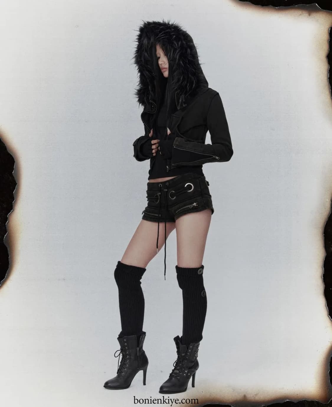 보니앤키예 퍼 후드집업 블랙 1사이즈 상품이미지3