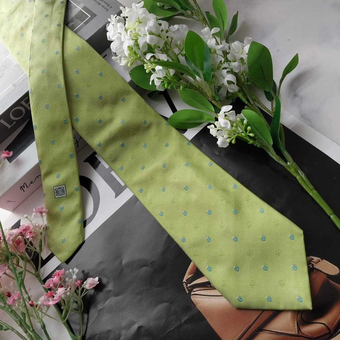 로에베 실크 라임 자수 넥타이 8.7cm A+~A등급 K1921 상품이미지10