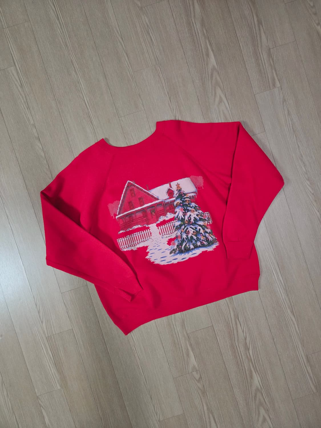 헤인즈 90s 크리스마스 트리 맨투맨 스웻셔츠 상품이미지4