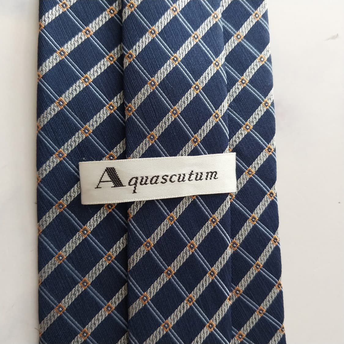 아쿠아스큐텀 실크 네이비 체크 패턴 넥타이 9.3cm A등급 K2342 상품이미지8