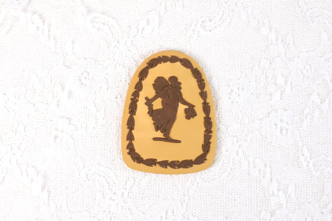 [영국앤틱] 웨지우드 제스퍼웨어 댄싱아워 카메오 장식_레어컬러 상품이미지1