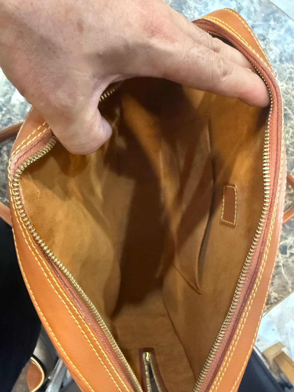정품 루이비통 에삐 볼테르 숄더백 팝니다 상품이미지7