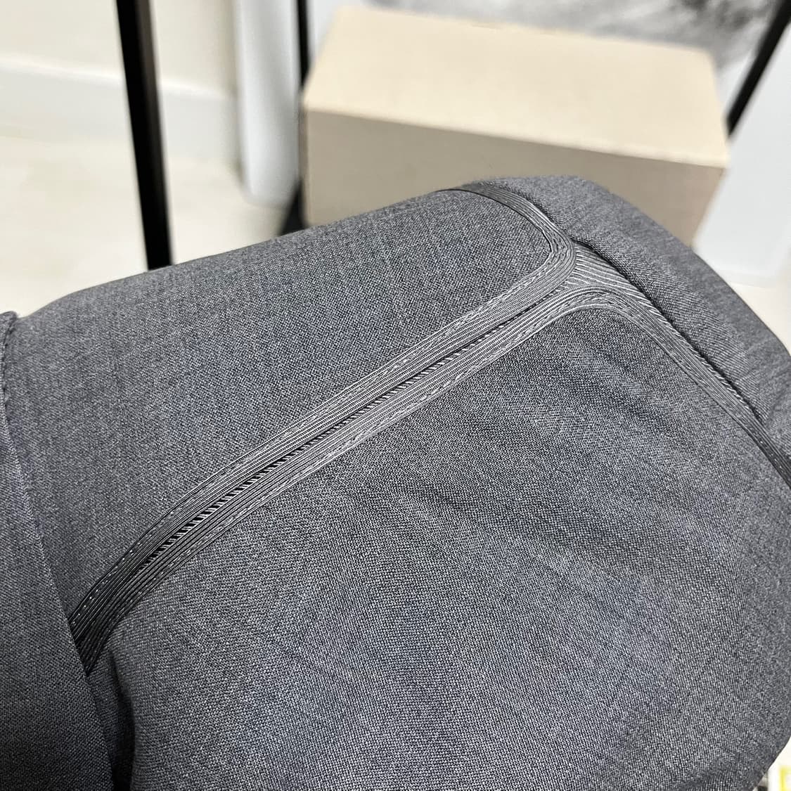 정품 50) 우영미 파이핑 디테일 챠콜 블레이져 자켓 105 상품이미지4