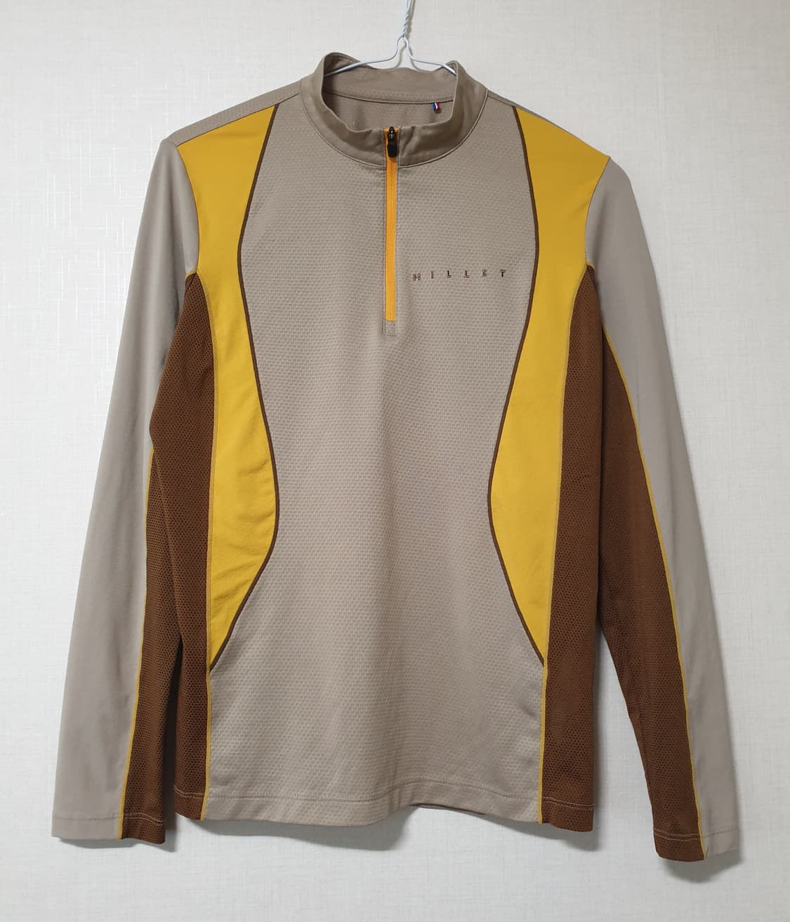 밀레 반집업 긴팔티 95사이즈 상품이미지1