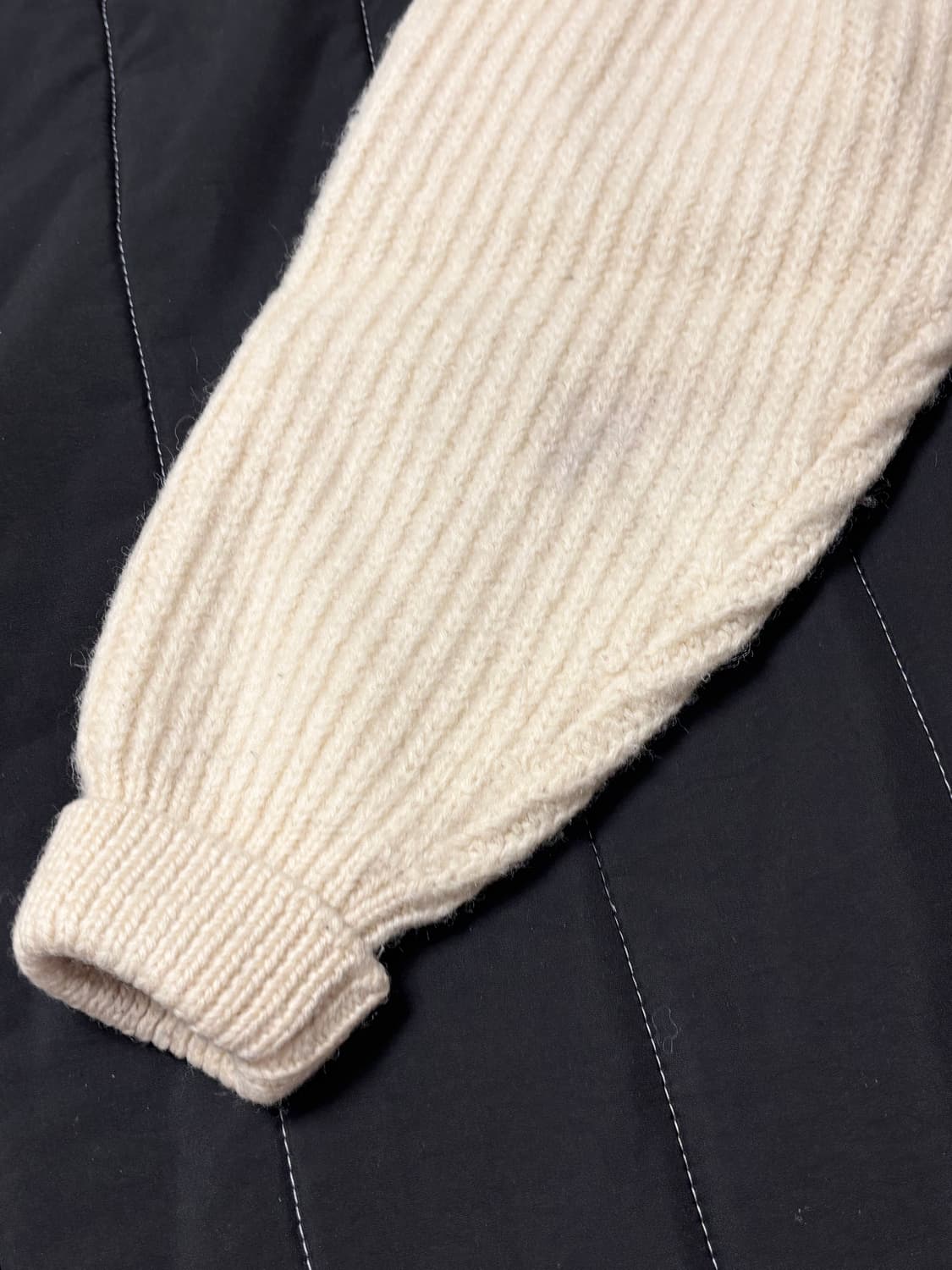 브리티쉬 퓨어 울 100% 짜임 니트 아이보리 상품이미지5