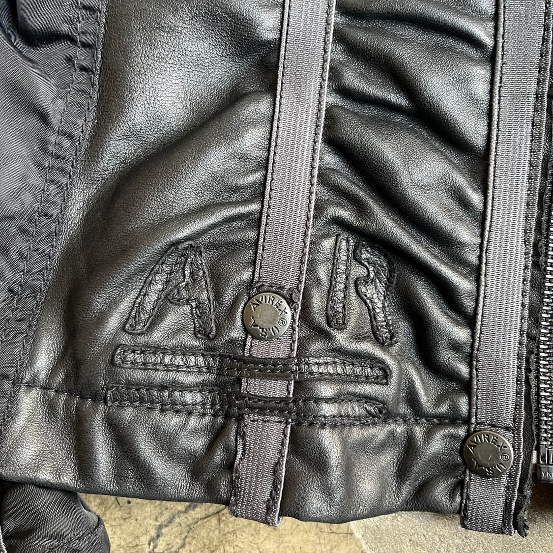 아비렉스 양가죽 셔링 슬림핏 자켓 상품이미지4