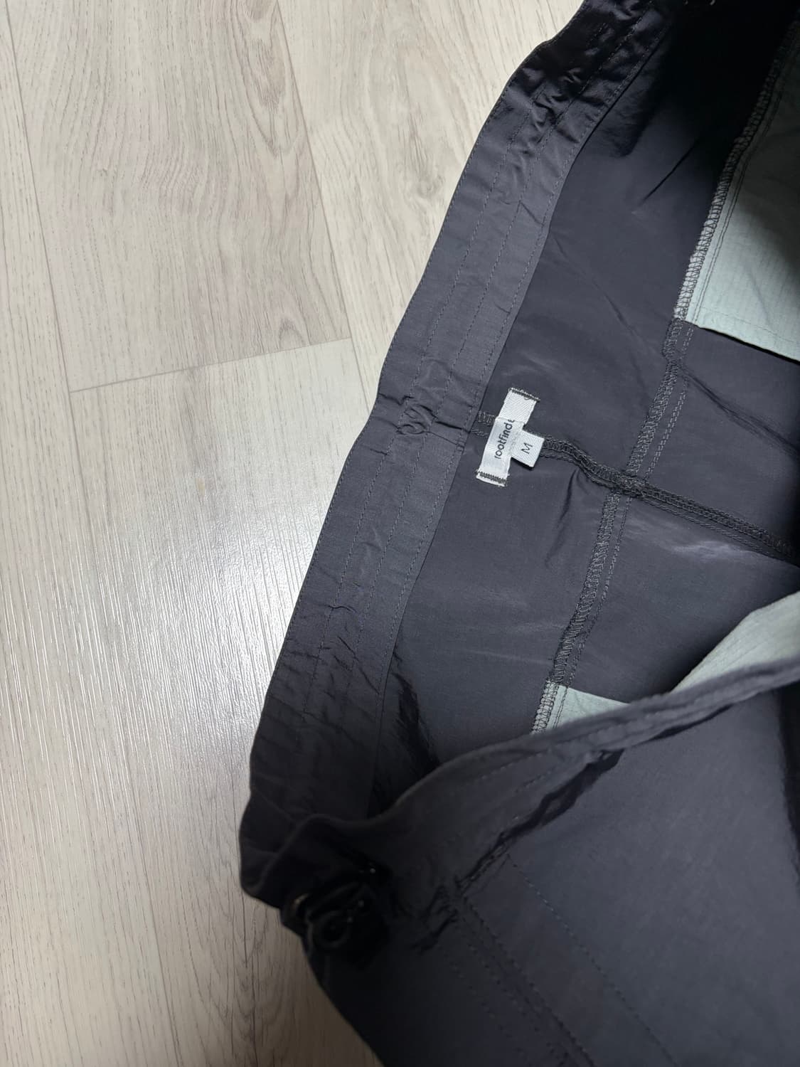 루트파인더 샘플 팬츠 그레이 M사이즈 판매 상품이미지3