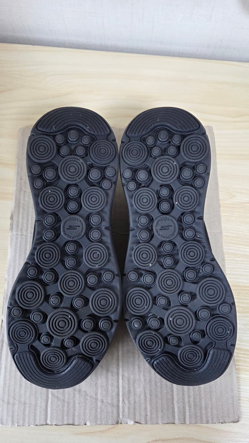 스케처스 고워크 블랙 슬립온 상품이미지4