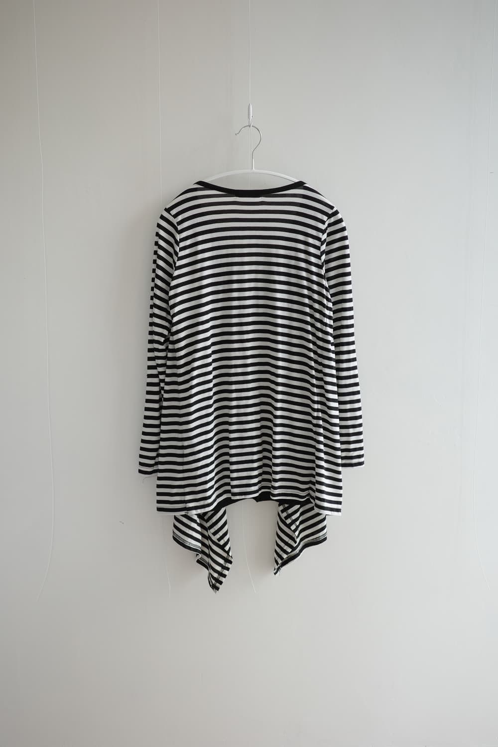 Monochrome striped layered cardigan 상품이미지4
