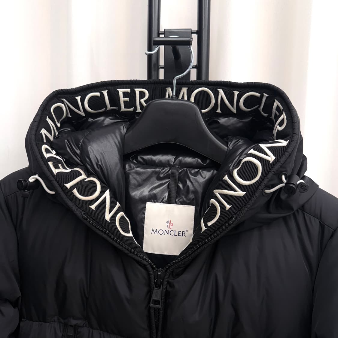 [백화점판 / 2] 몽클레어 몽클라 패딩 블랙 상품이미지2