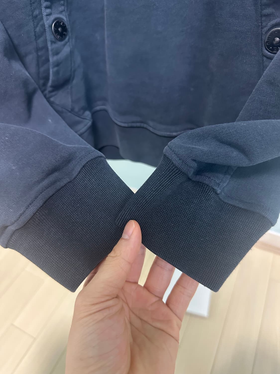 스톤아일랜드X슈프림 콜라보 s사이즈 후드티 블랙 상품이미지5